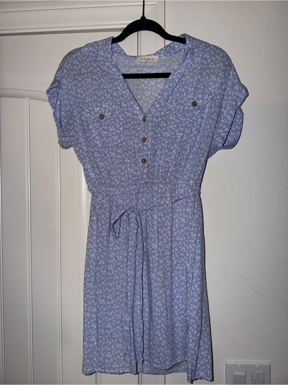 Pie in the Sky Blue Floral Button Front Shirt Dress Size Medium Tie Waist